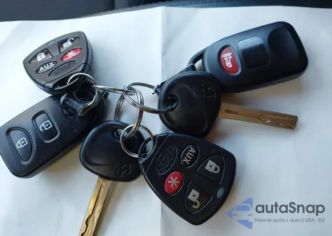 2012 Hyundai Tucson Gls z USA, uszkodzony, nr VIN KM8JU3AC2CU512757